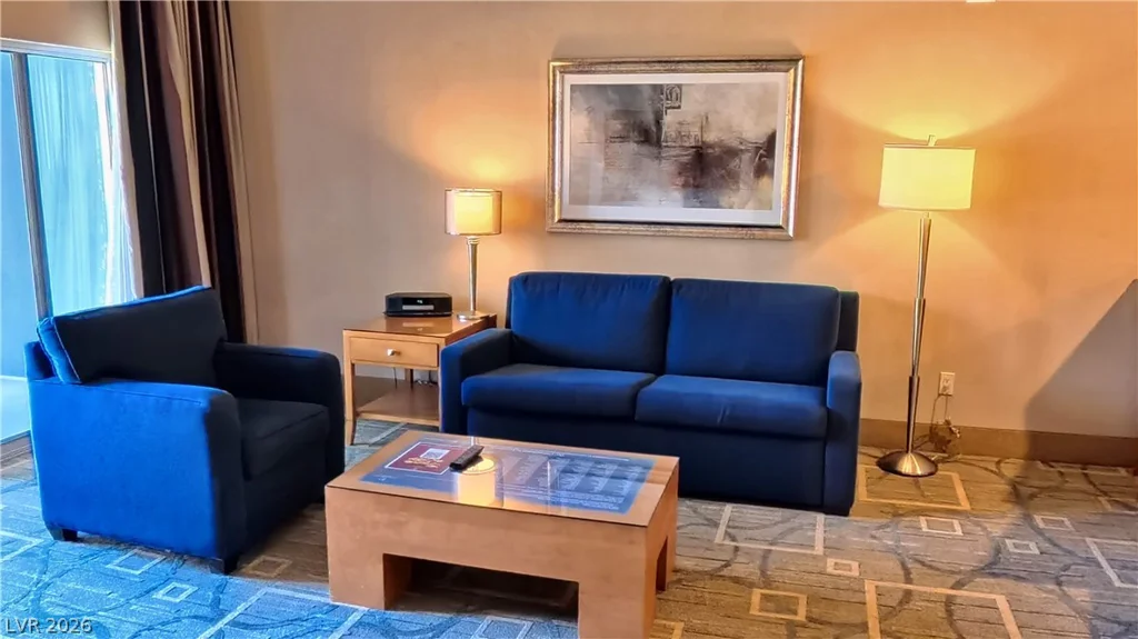 211 Flamingo, Las Vegas, NV 89169