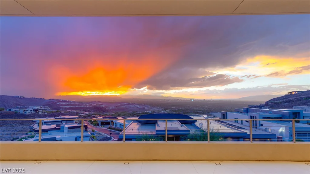 677 Overlook Rim, Henderson, NV 89012