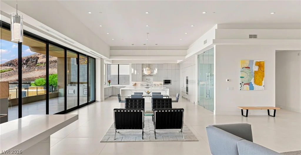 677 Overlook Rim, Henderson, NV 89012