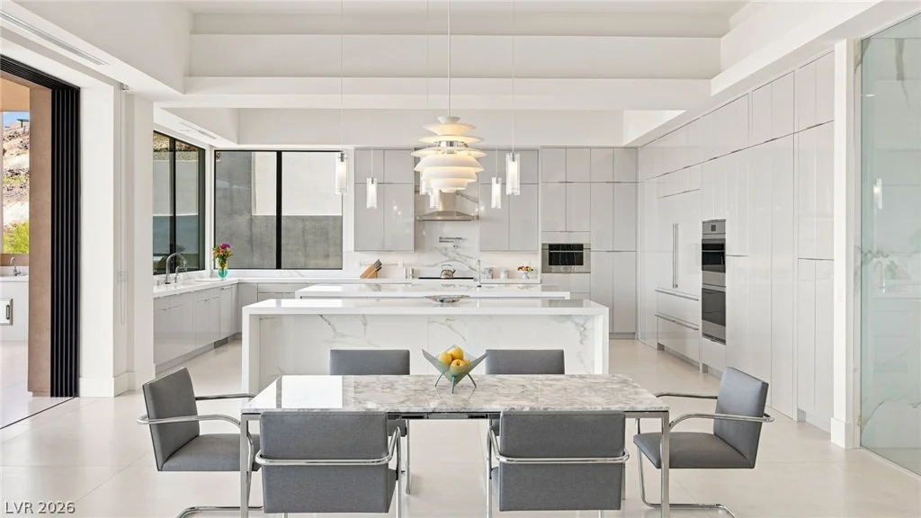 677 Overlook Rim, Henderson, NV 89012