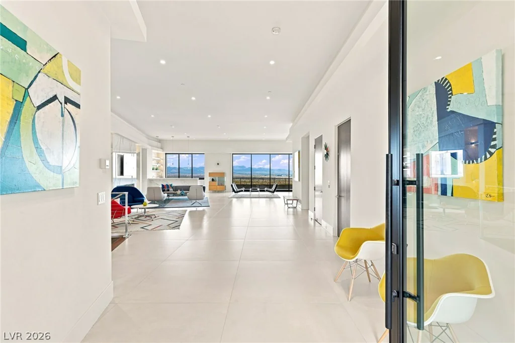 677 Overlook Rim, Henderson, NV 89012