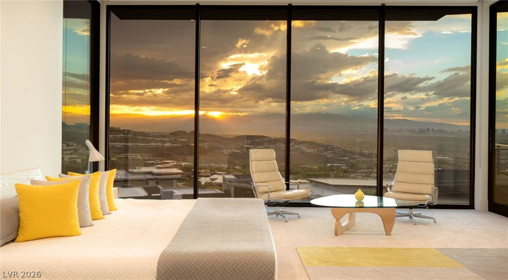 677 Overlook Rim, Henderson, NV 89012