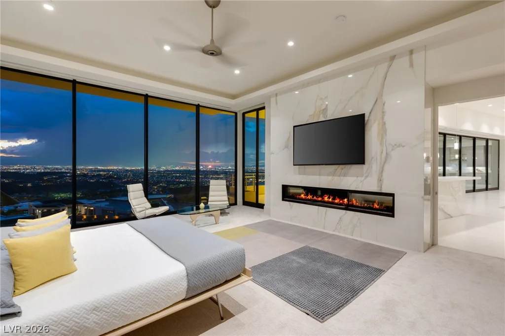 677 Overlook Rim, Henderson, NV 89012