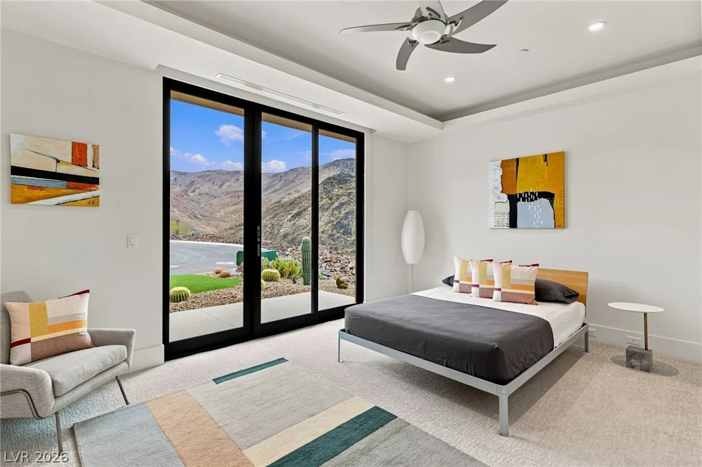 677 Overlook Rim, Henderson, NV 89012