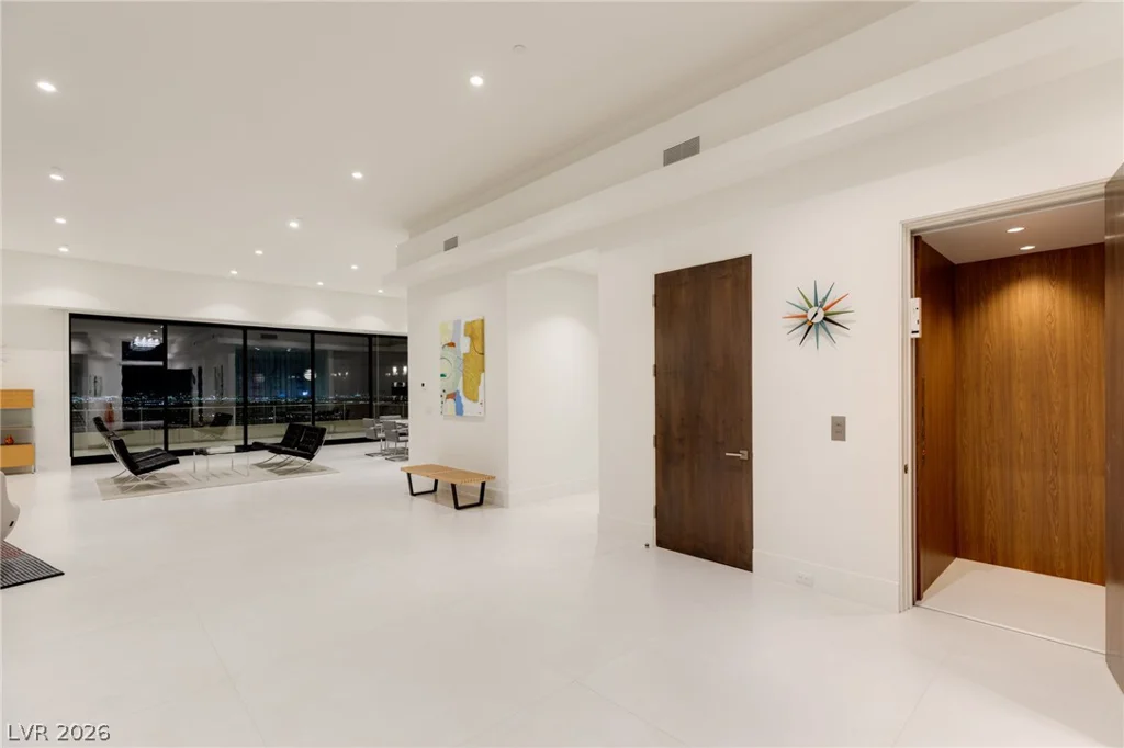 677 Overlook Rim, Henderson, NV 89012