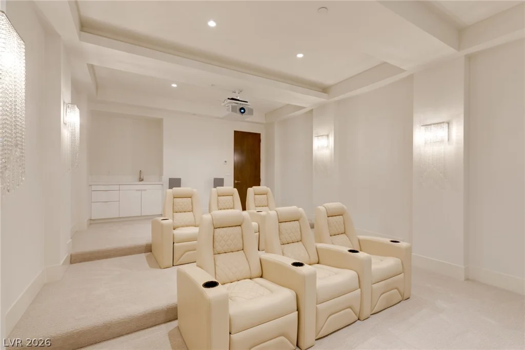 677 Overlook Rim, Henderson, NV 89012