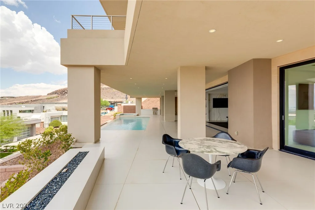 677 Overlook Rim, Henderson, NV 89012