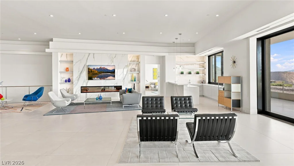 677 Overlook Rim, Henderson, NV 89012