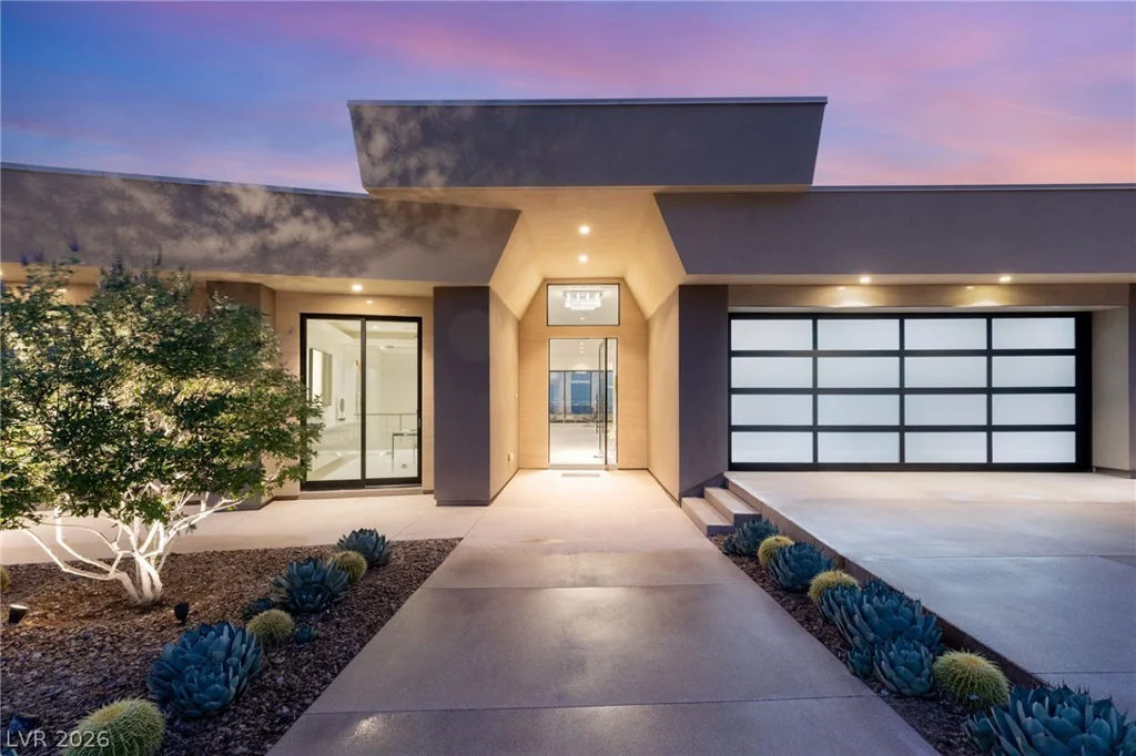 677 Overlook Rim, Henderson, NV 89012
