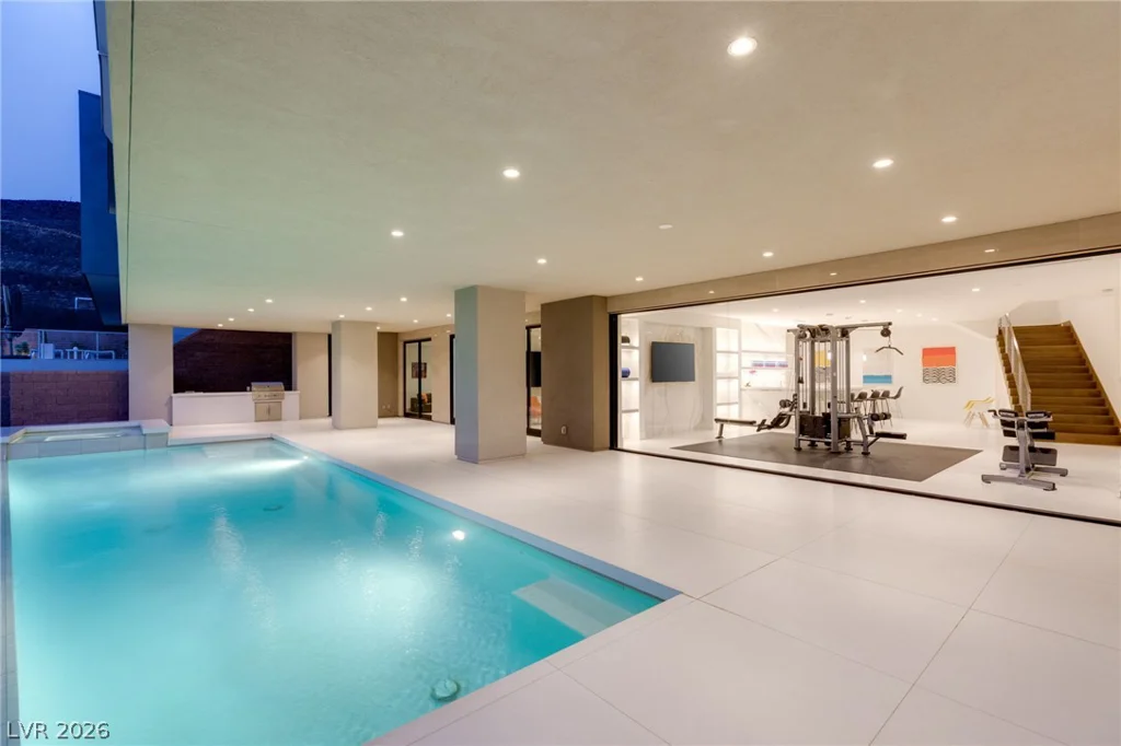 677 Overlook Rim, Henderson, NV 89012