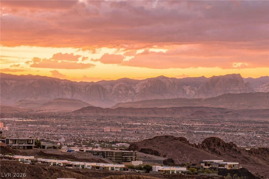 677 Overlook Rim, Henderson, NV 89012