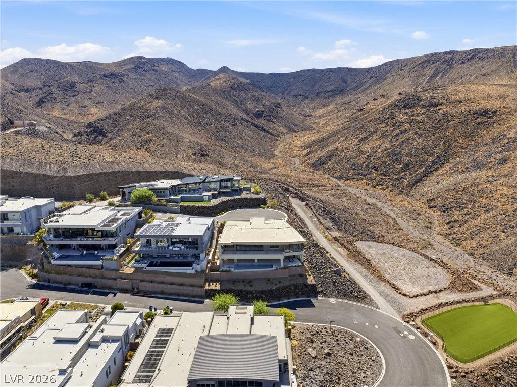 677 Overlook Rim, Henderson, NV 89012