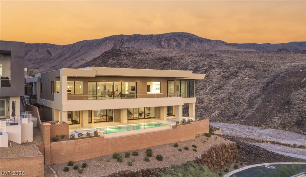 677 Overlook Rim, Henderson, NV 89012