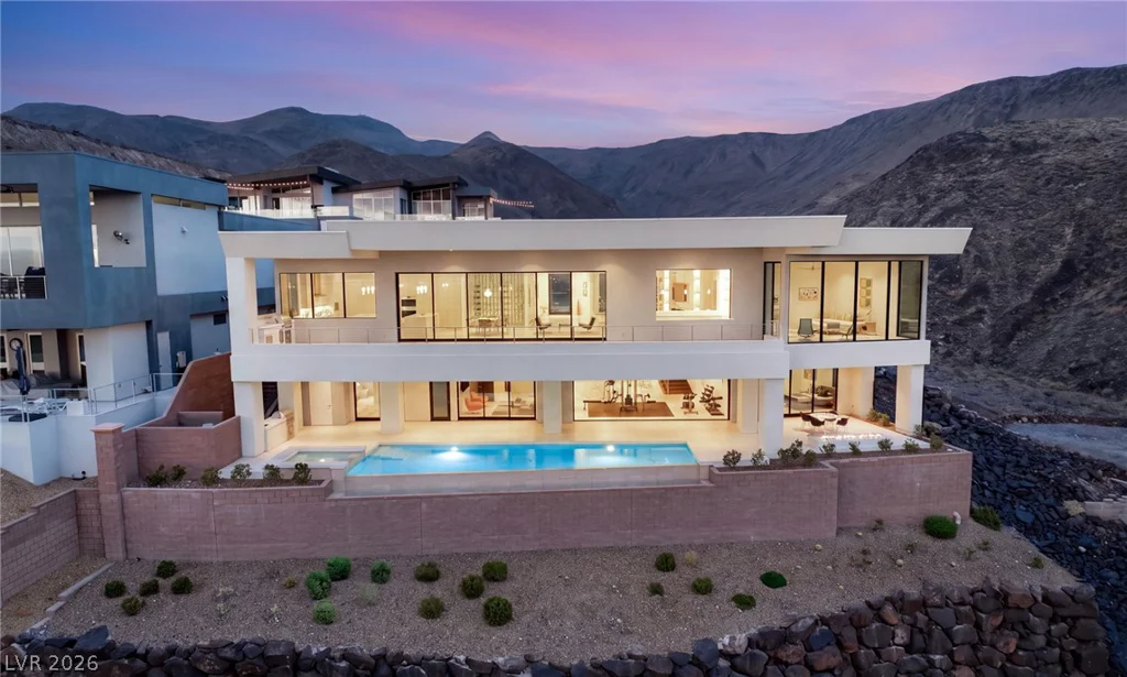 677 Overlook Rim, Henderson, NV 89012