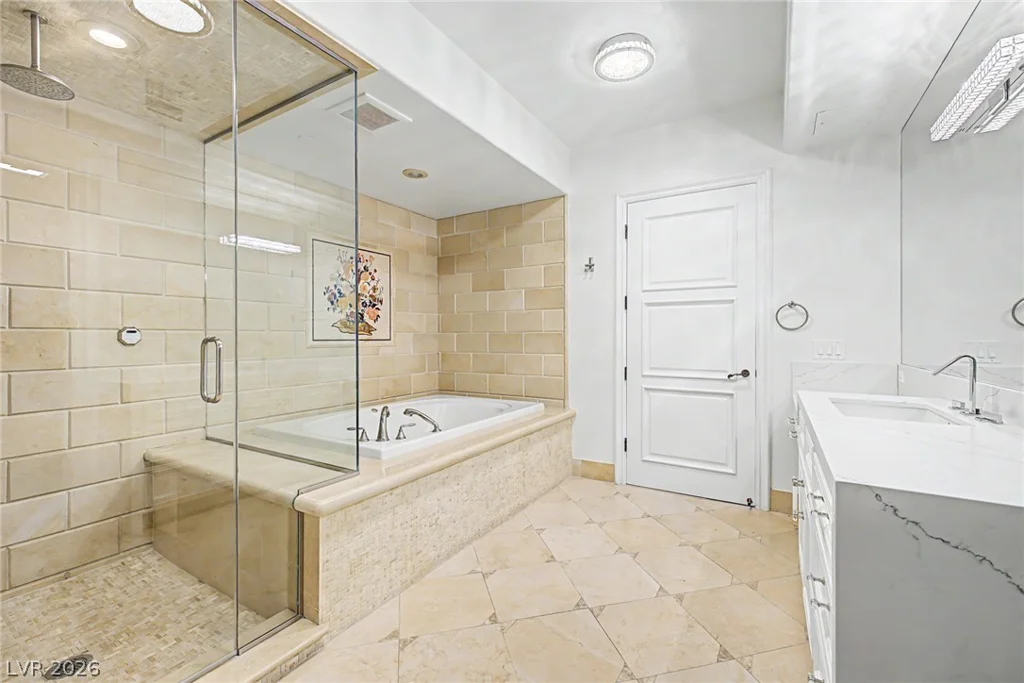 9101 Alta, Las Vegas, NV 89145