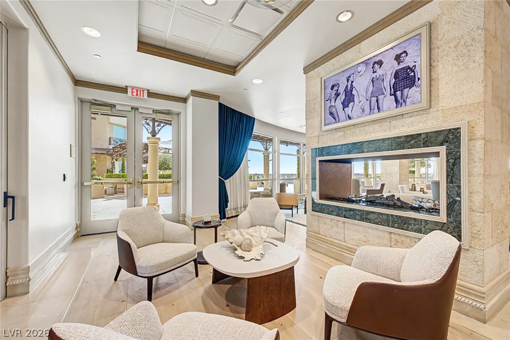 9101 Alta, Las Vegas, NV 89145