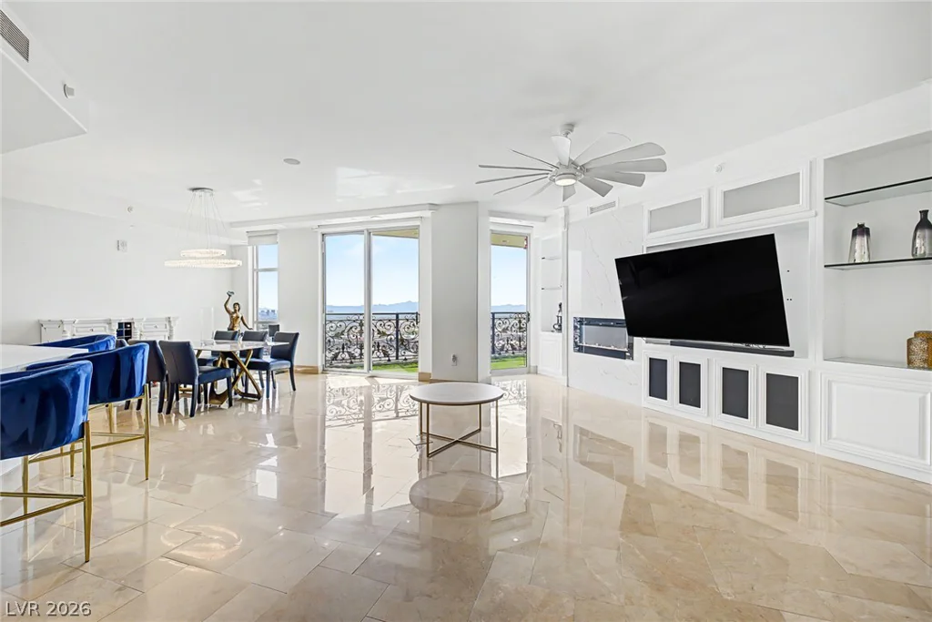 9101 Alta, Las Vegas, NV 89145