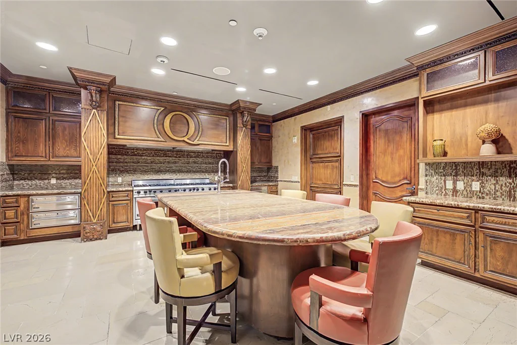 9101 Alta, Las Vegas, NV 89145