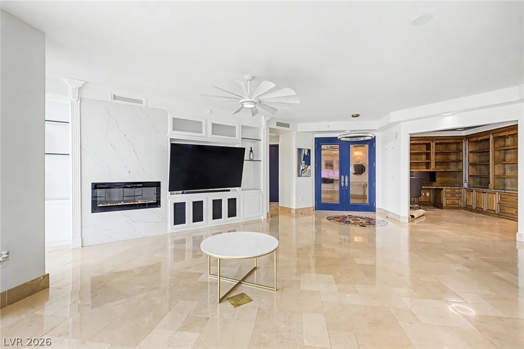 9101 Alta, Las Vegas, NV 89145