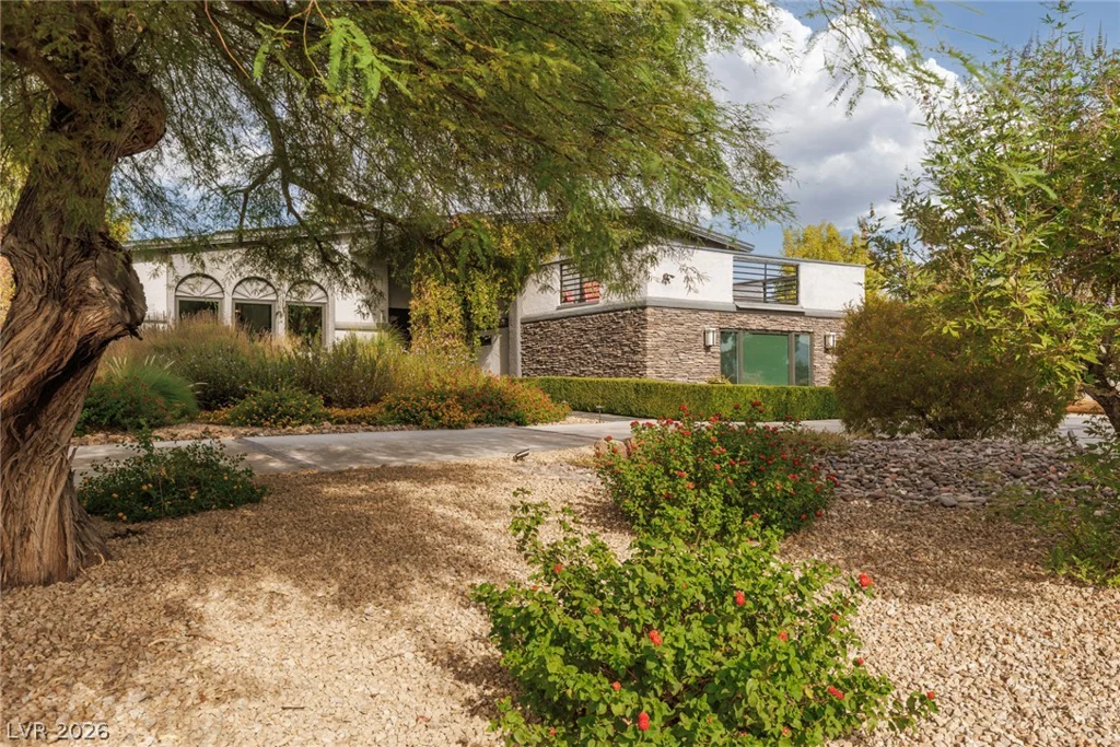 5285 Chieftain, Las Vegas, NV 89149