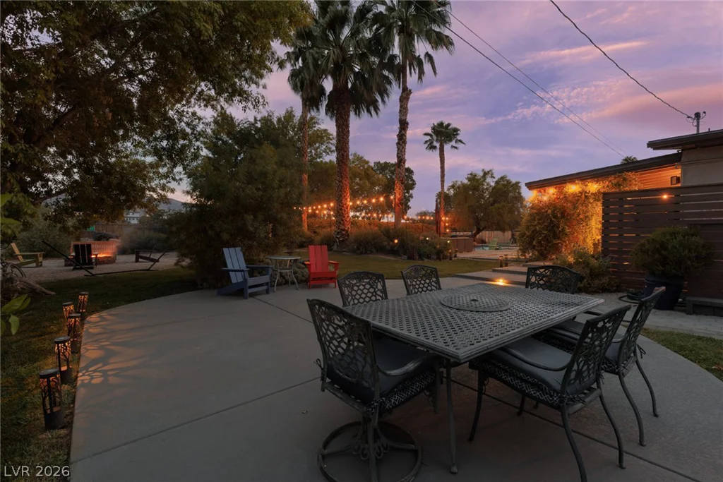 5285 Chieftain, Las Vegas, NV 89149