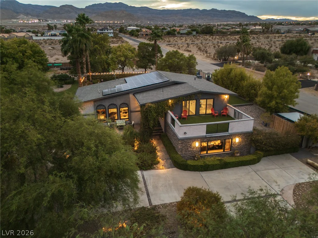 5285 Chieftain, Las Vegas, NV 89149