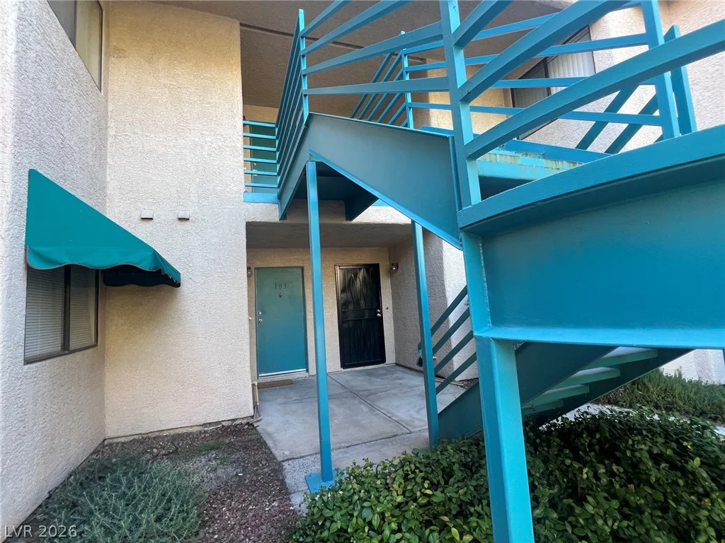 4425 Woodpine, Las Vegas, NV 89119