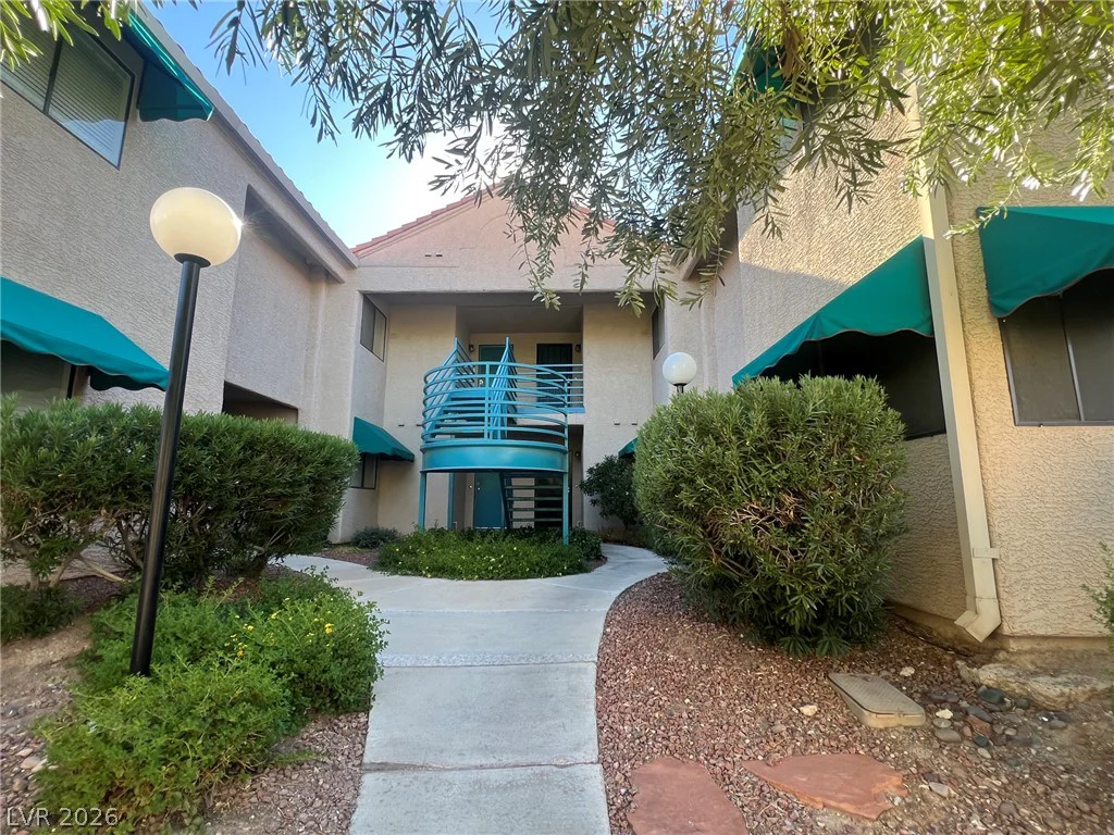 4425 Woodpine, Las Vegas, NV 89119