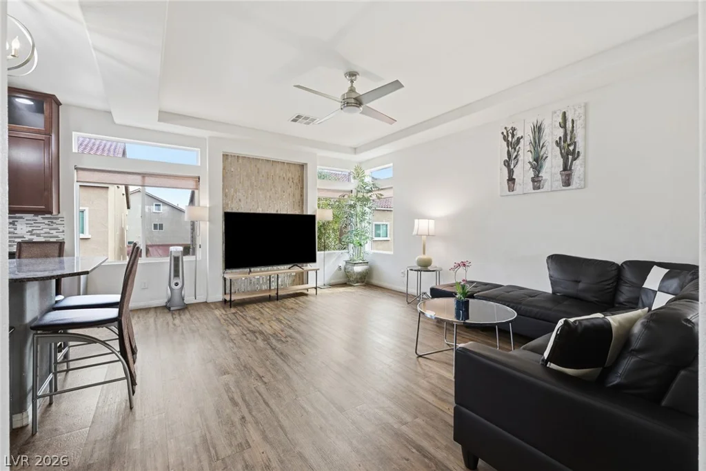 6414 Jackson Spring, Las Vegas, NV 89118