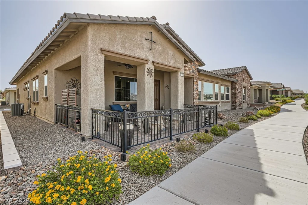 738 Purple Knoll, Henderson, NV 89011
