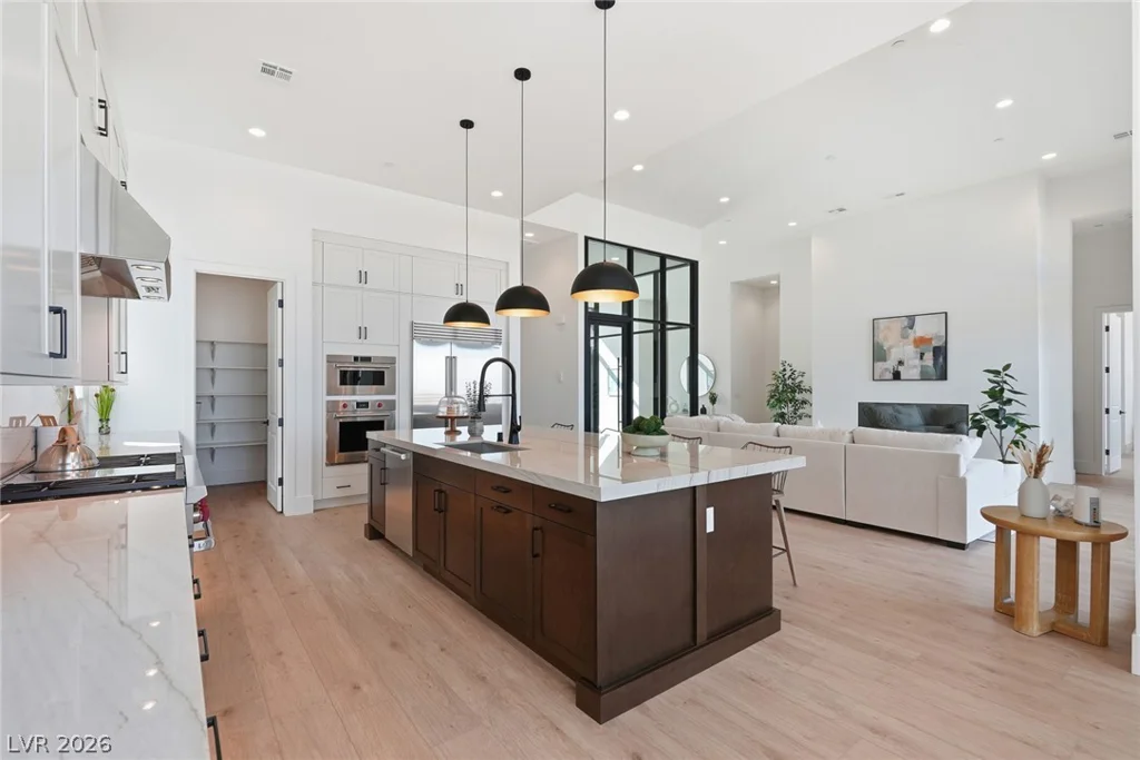 264 Talon Heights, Las Vegas, NV 89138