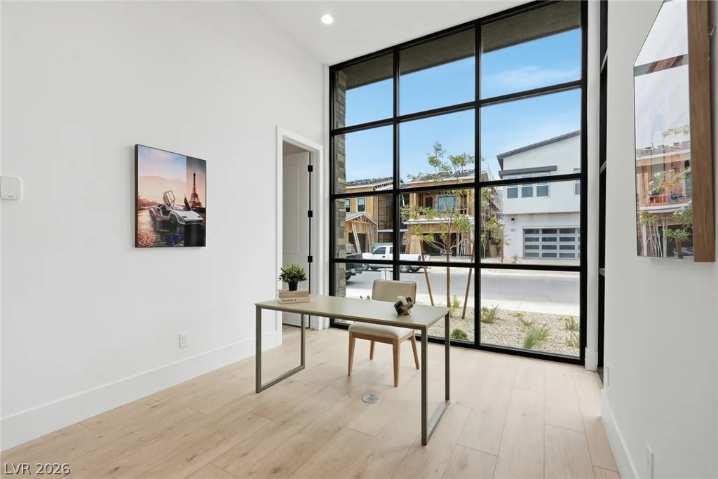 264 Talon Heights, Las Vegas, NV 89138