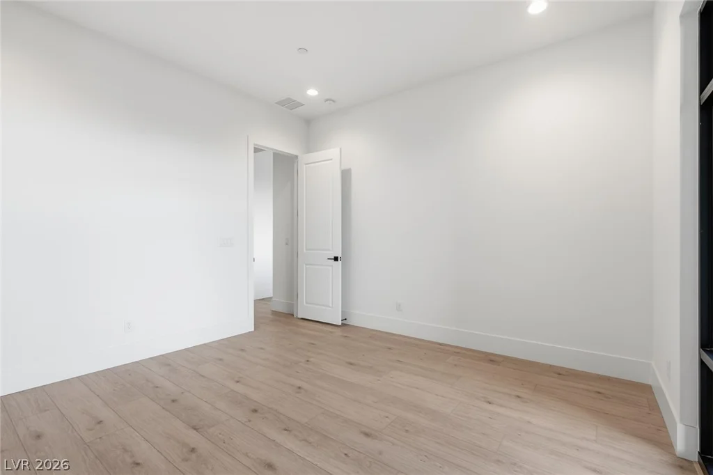 264 Talon Heights, Las Vegas, NV 89138