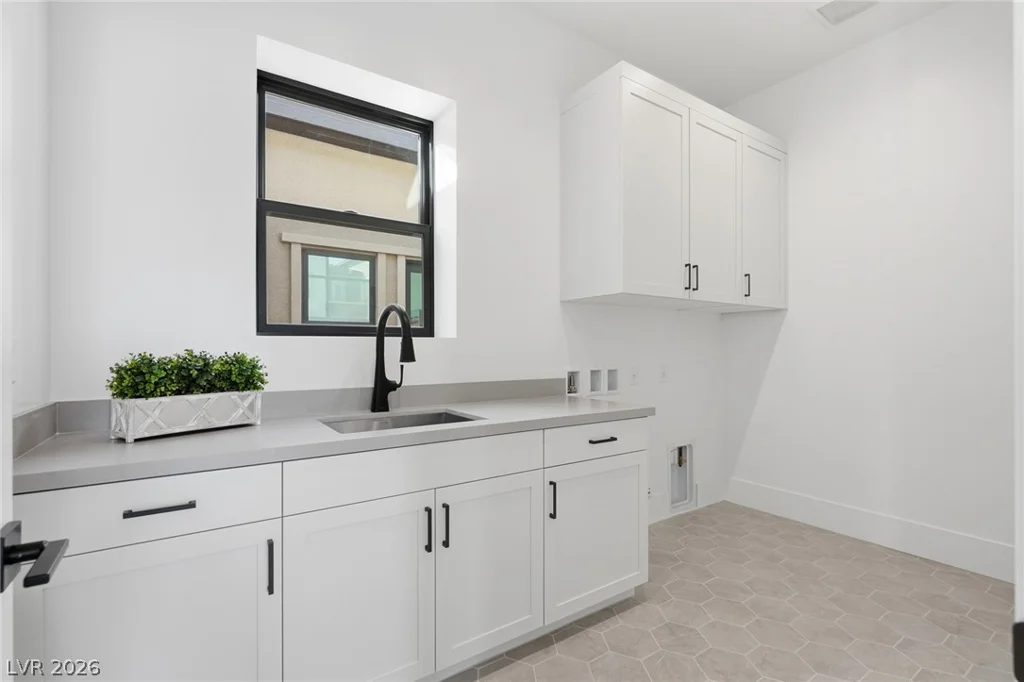 264 Talon Heights, Las Vegas, NV 89138