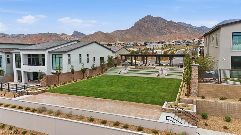 264 Talon Heights, Las Vegas, NV 89138