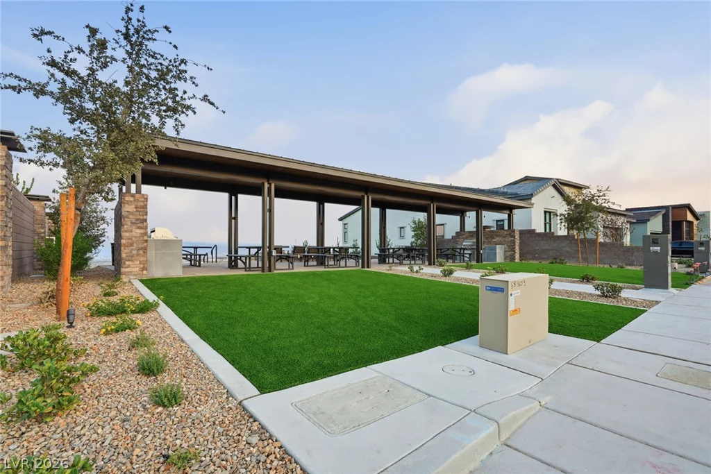 264 Talon Heights, Las Vegas, NV 89138