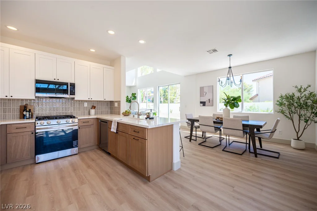 1756 Park Mesa, Las Vegas, NV 89128
