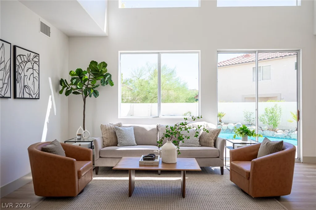 1756 Park Mesa, Las Vegas, NV 89128