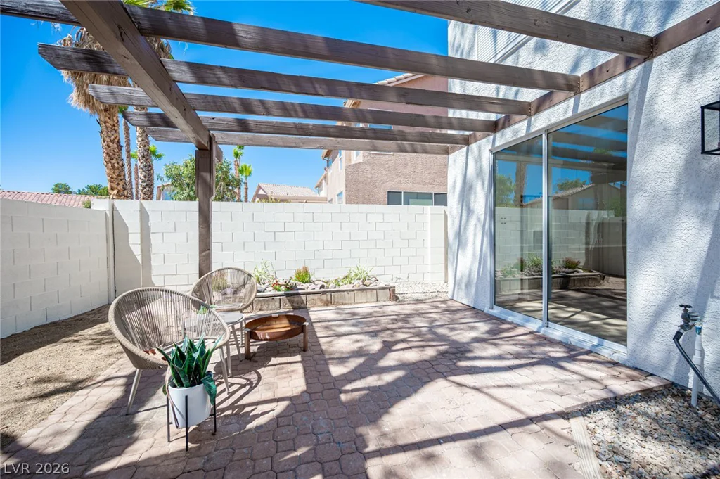 1756 Park Mesa, Las Vegas, NV 89128