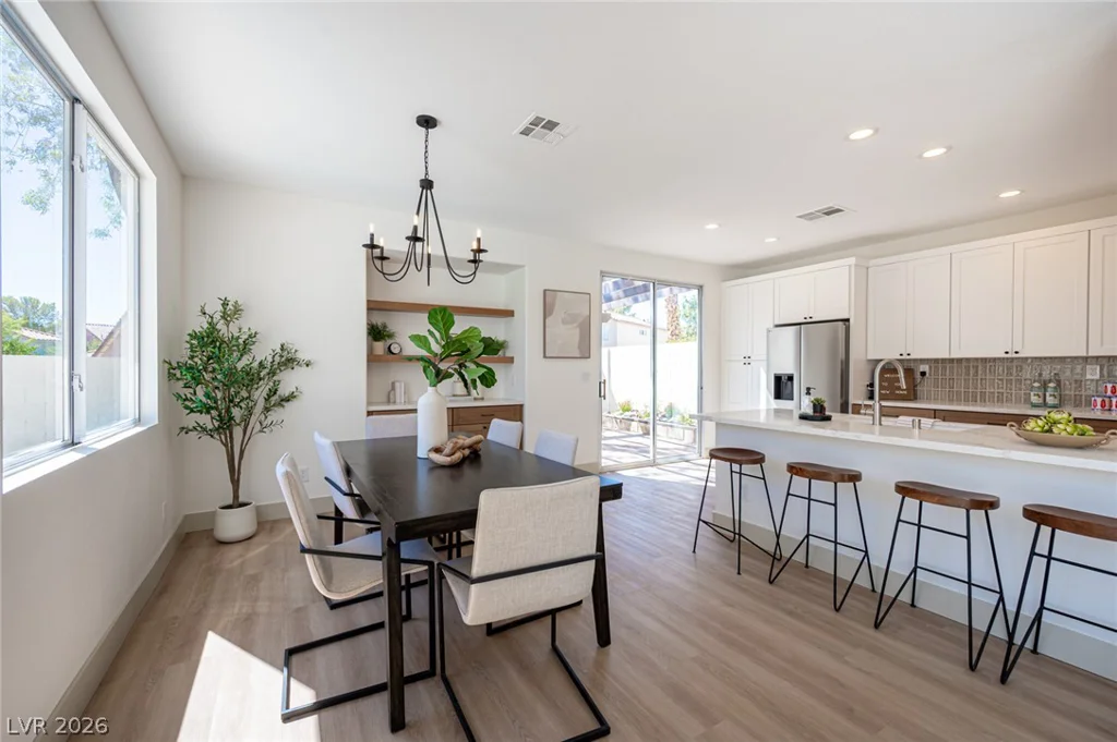 1756 Park Mesa, Las Vegas, NV 89128