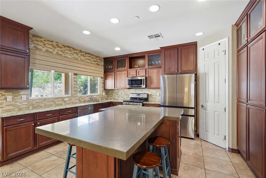 3141 Valadon, Henderson, NV 89044