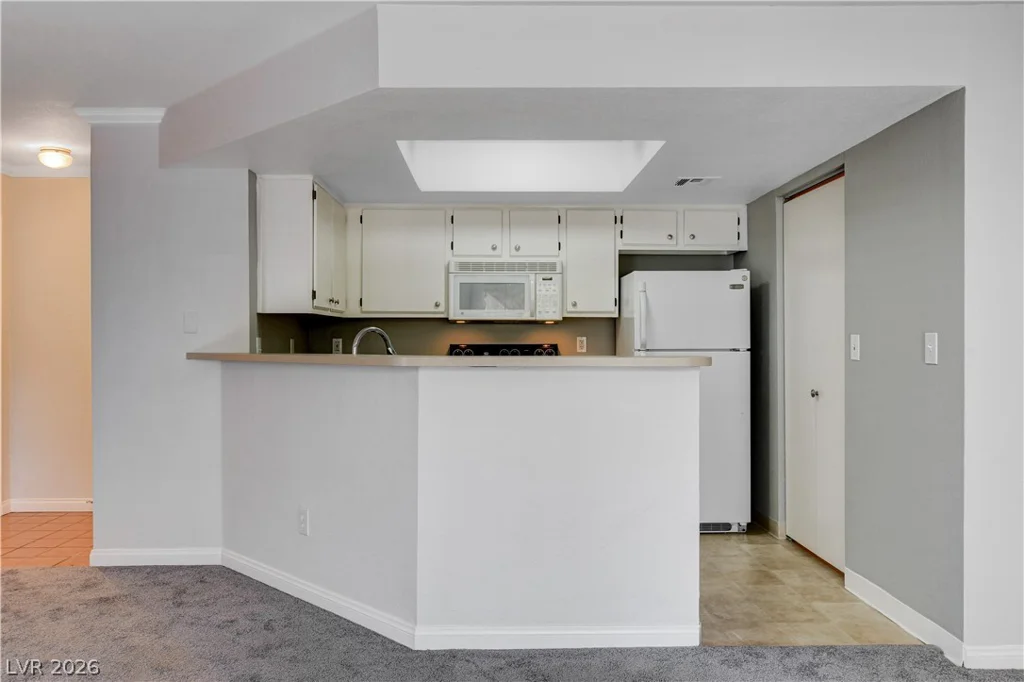 8600 Charleston, Las Vegas, NV 89117