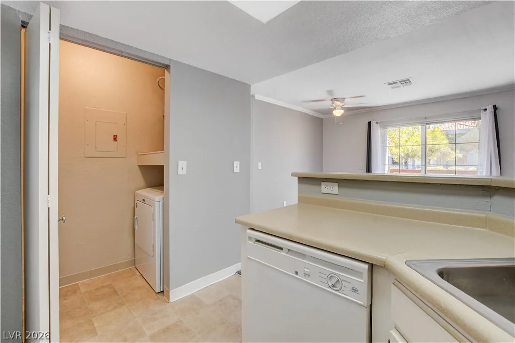 8600 Charleston, Las Vegas, NV 89117