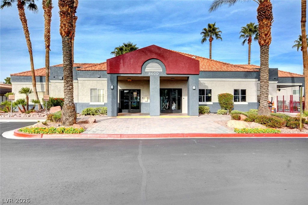 8600 Charleston, Las Vegas, NV 89117