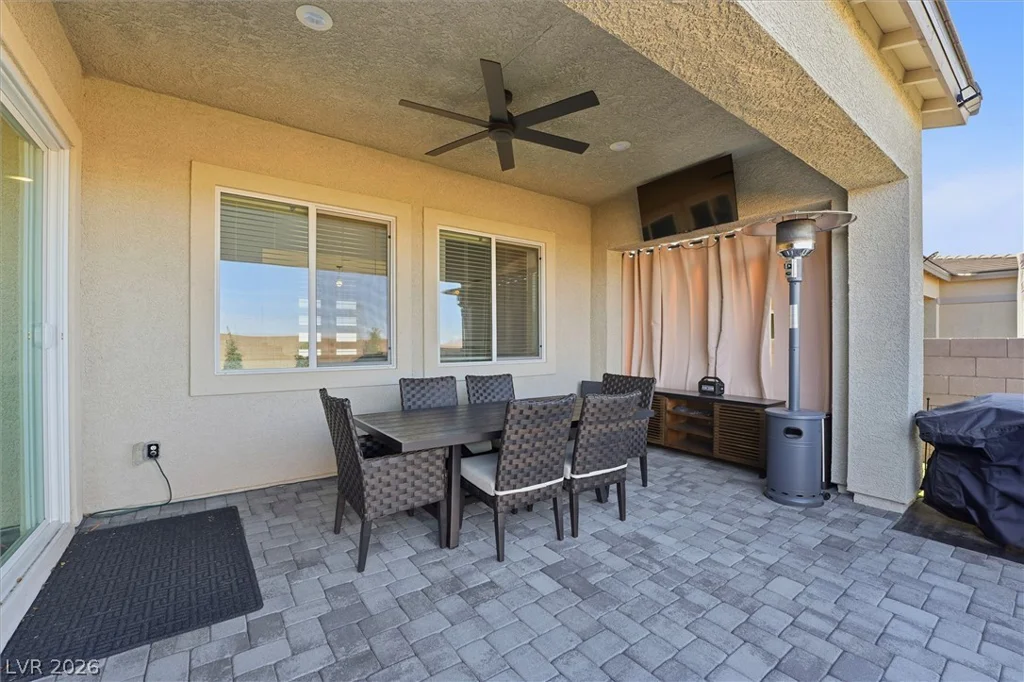 116 Barclay Heights, Henderson, NV 89015
