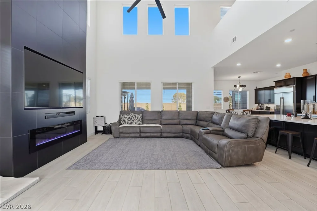 116 Barclay Heights, Henderson, NV 89015