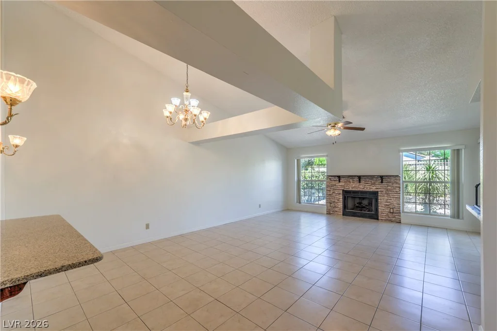 5736 Colwood, Las Vegas, NV 89130