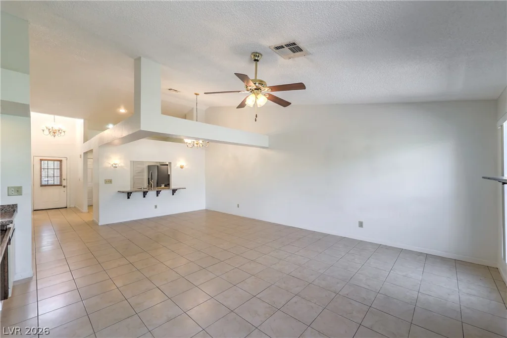 5736 Colwood, Las Vegas, NV 89130