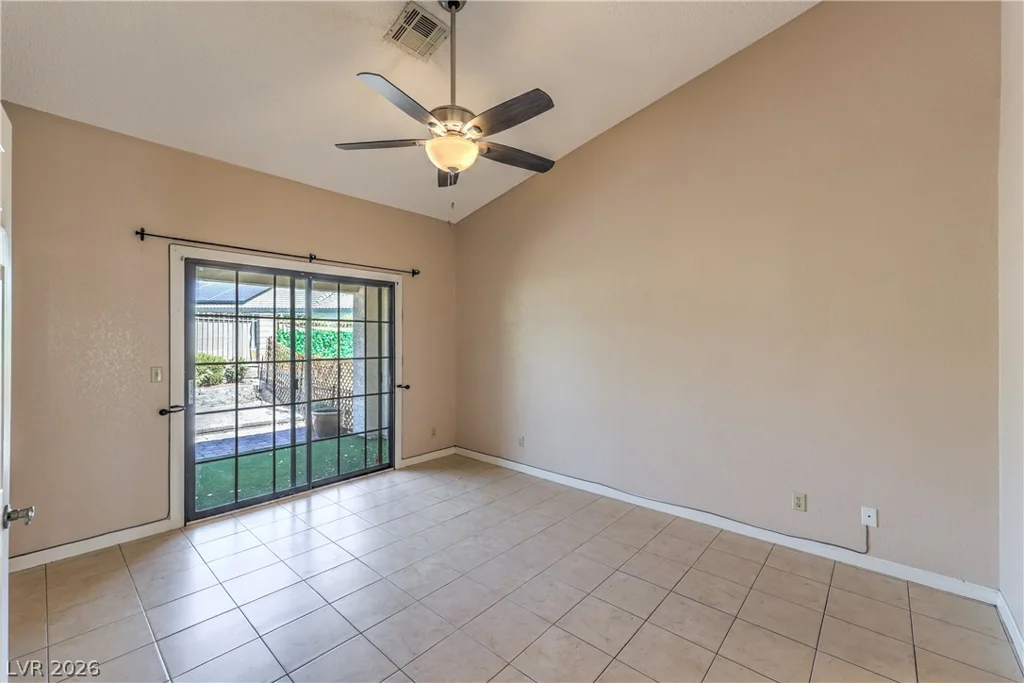 5736 Colwood, Las Vegas, NV 89130