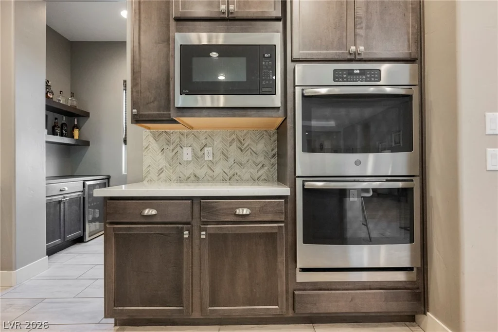 8133 Pinetop Crest, Las Vegas, NV 89166